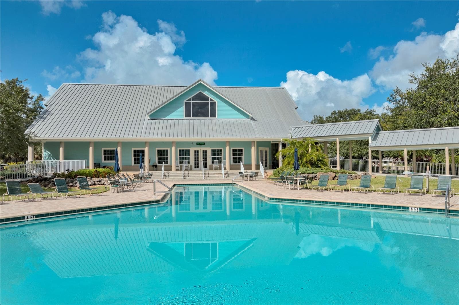 Condominium at 19325 WATER OAK DR #204, PORT CHARLOTTE, photo 61 of 74