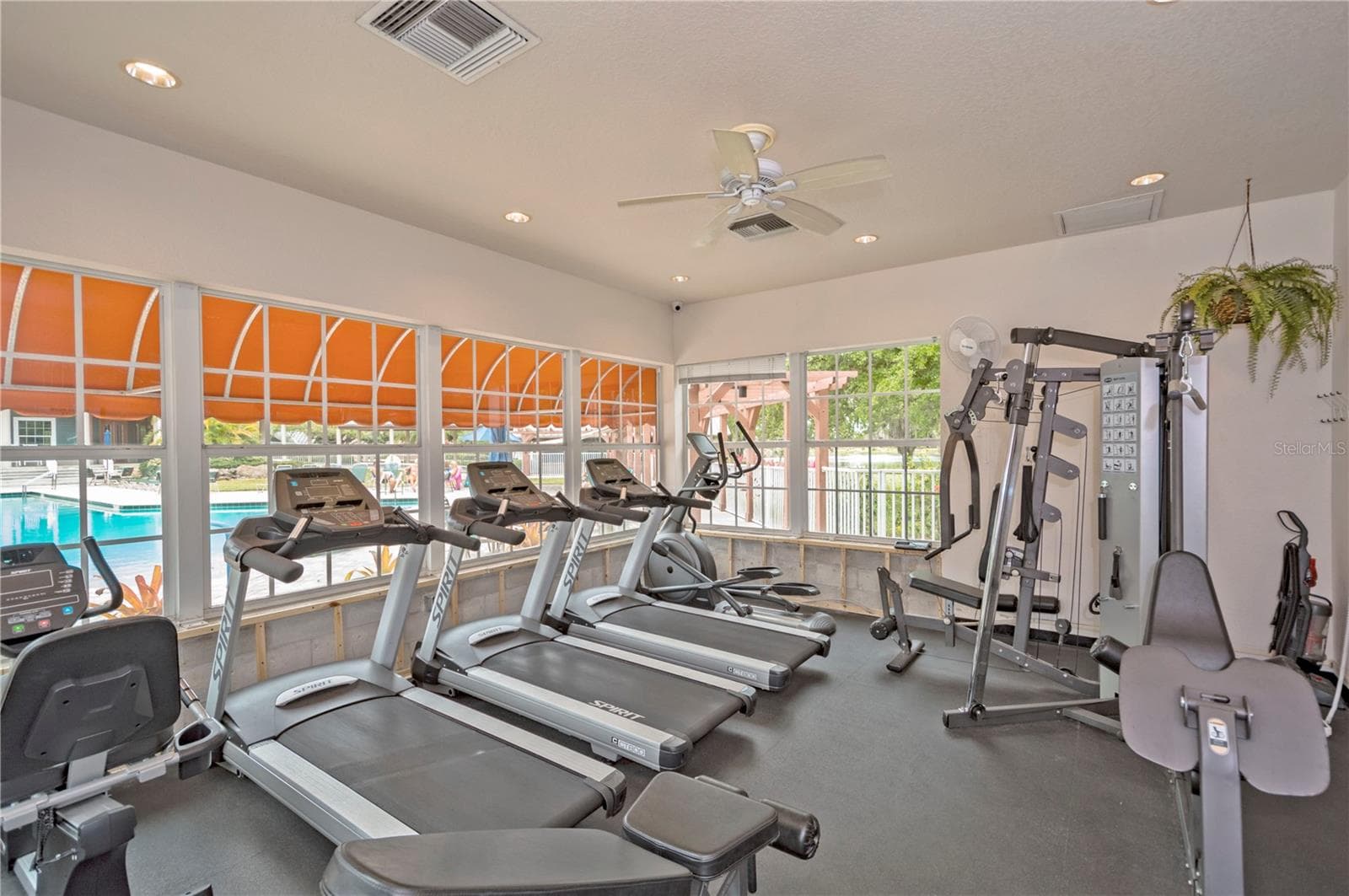 Condominium at 19325 WATER OAK DR #204, PORT CHARLOTTE, photo 58 of 74