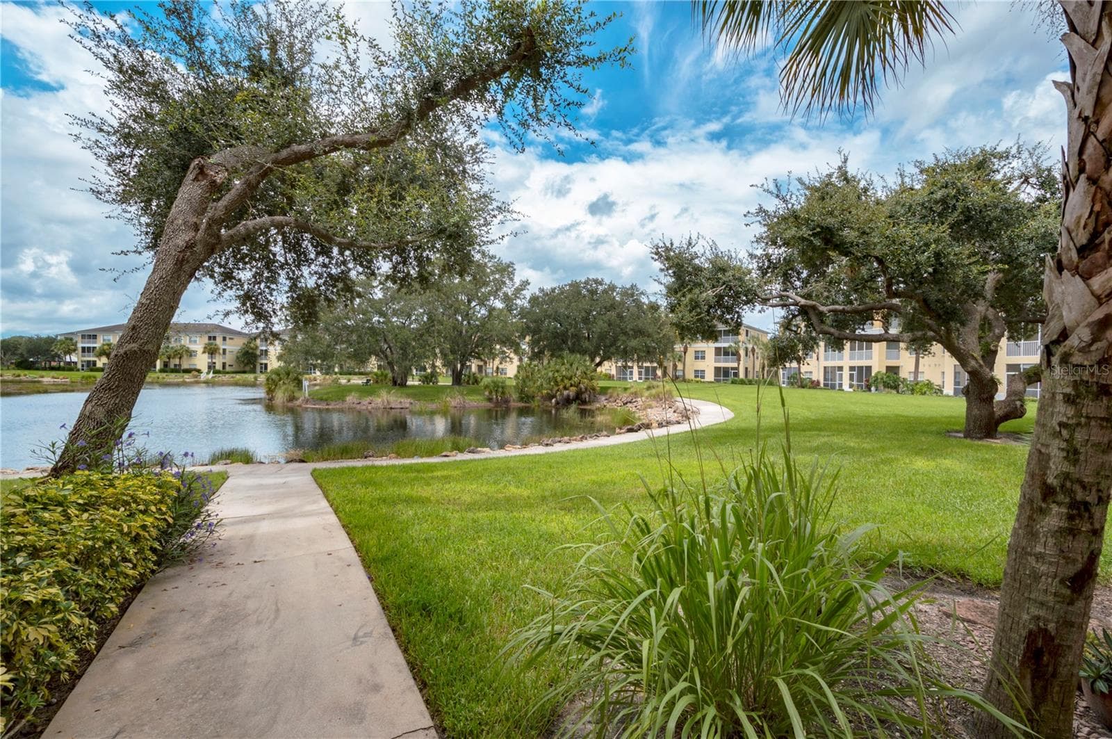 Condominium at 19325 WATER OAK DR #204, PORT CHARLOTTE, photo 67 of 74