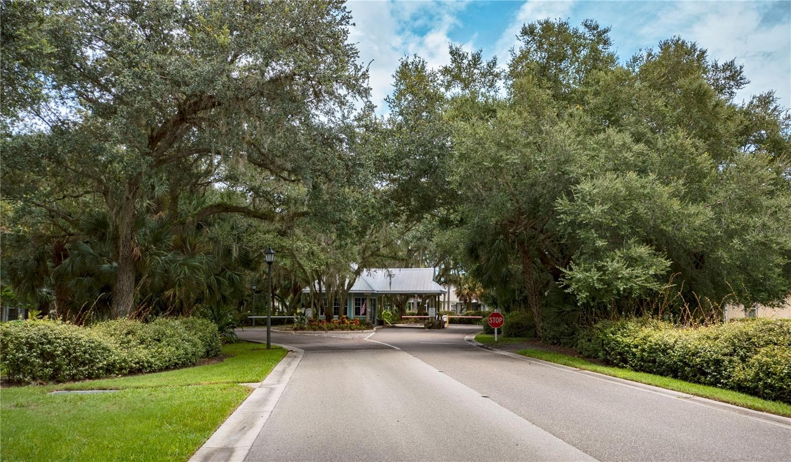 Condominium at 19325 WATER OAK DR #204, PORT CHARLOTTE, photo 49 of 74