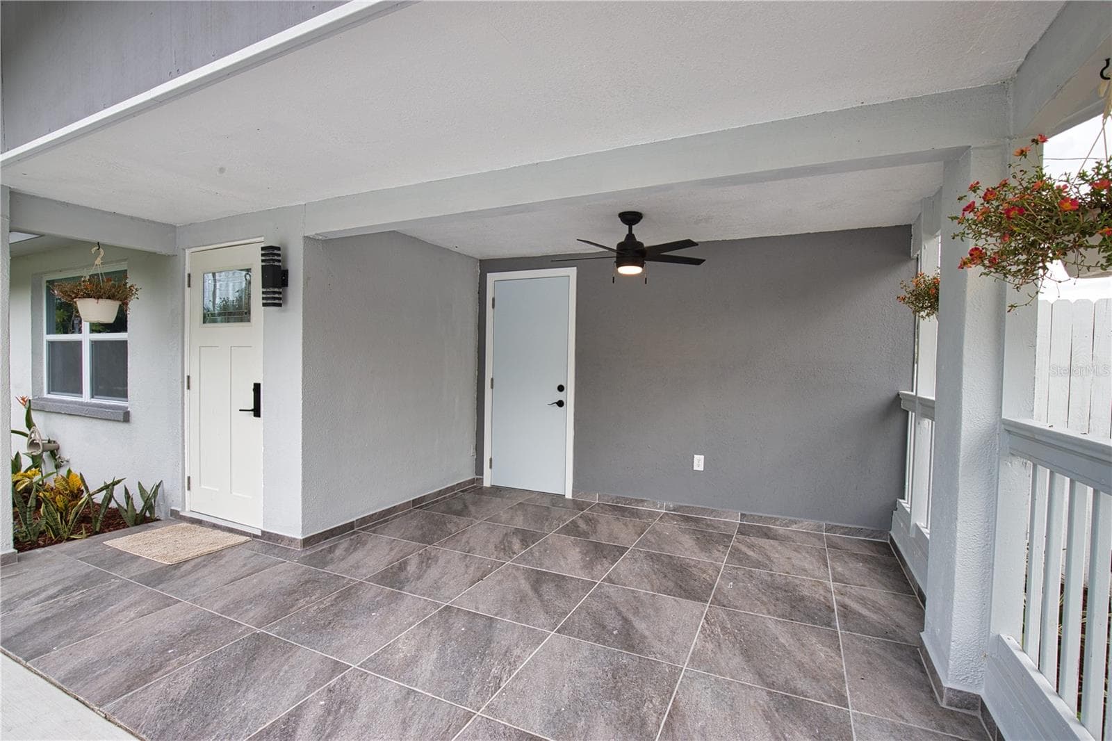 Single Family Residence at 8290 OSPREY RD, ENGLEWOOD, photo 12 of 73