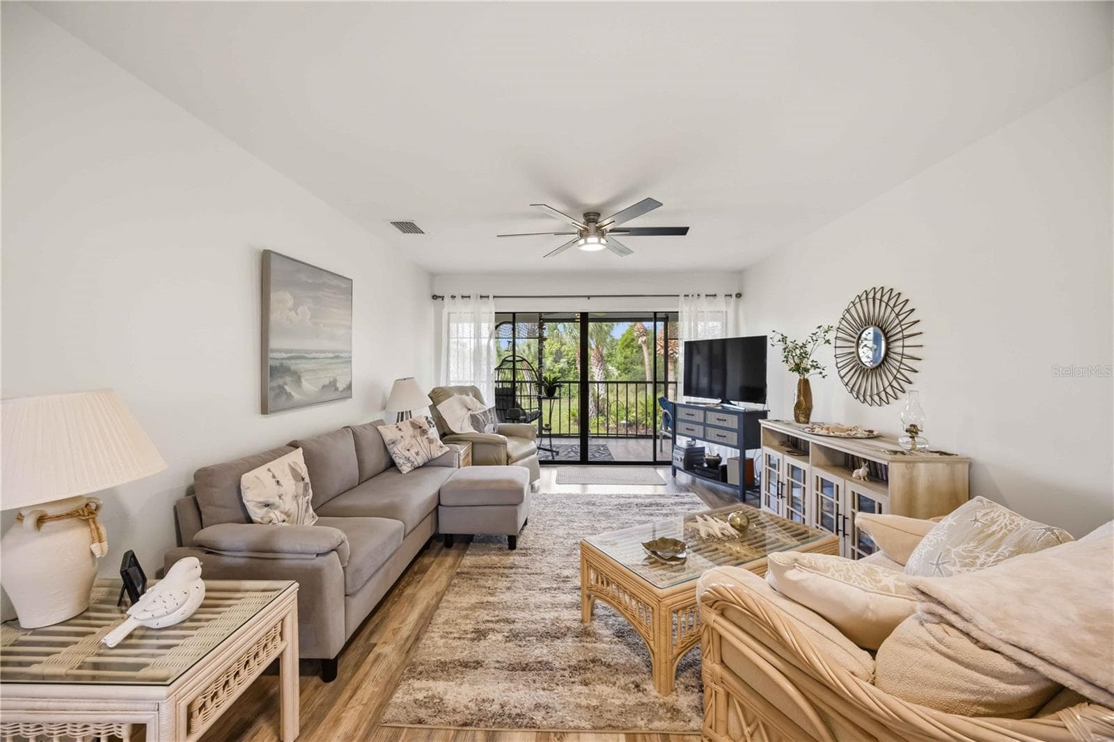 spacious living room - 4260 PLACIDA RD #17A, ENGLEWOOD