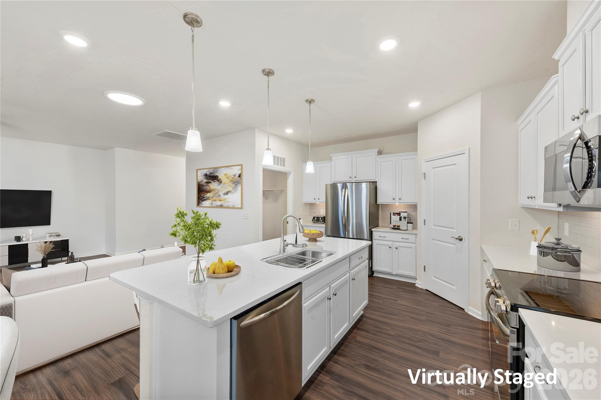 Single Family Residence at 129 Picasso Trail, Mount Holly, photo 18 of 39