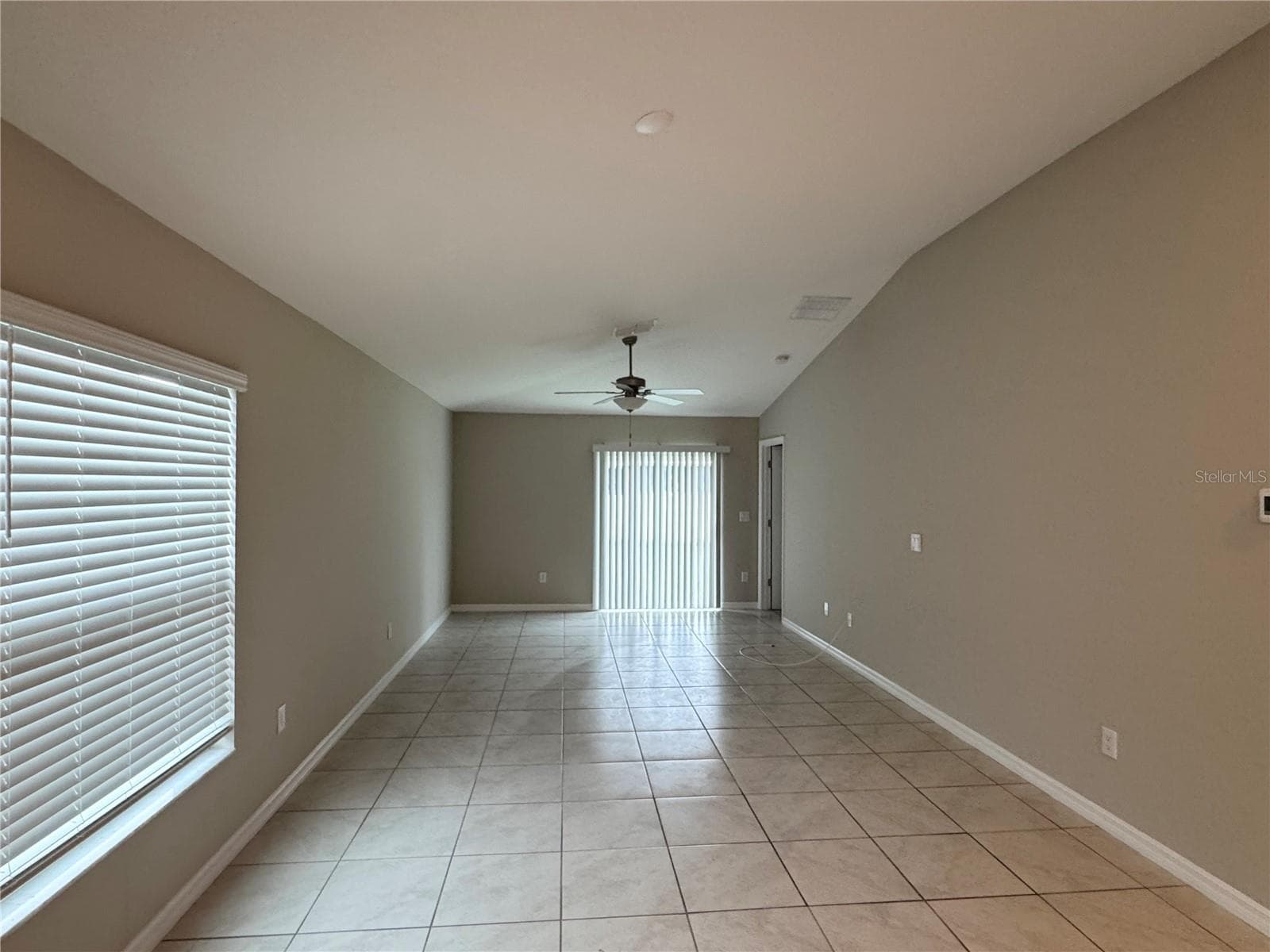 The Family Room - 1755 YELLOW TRL, LAKELAND