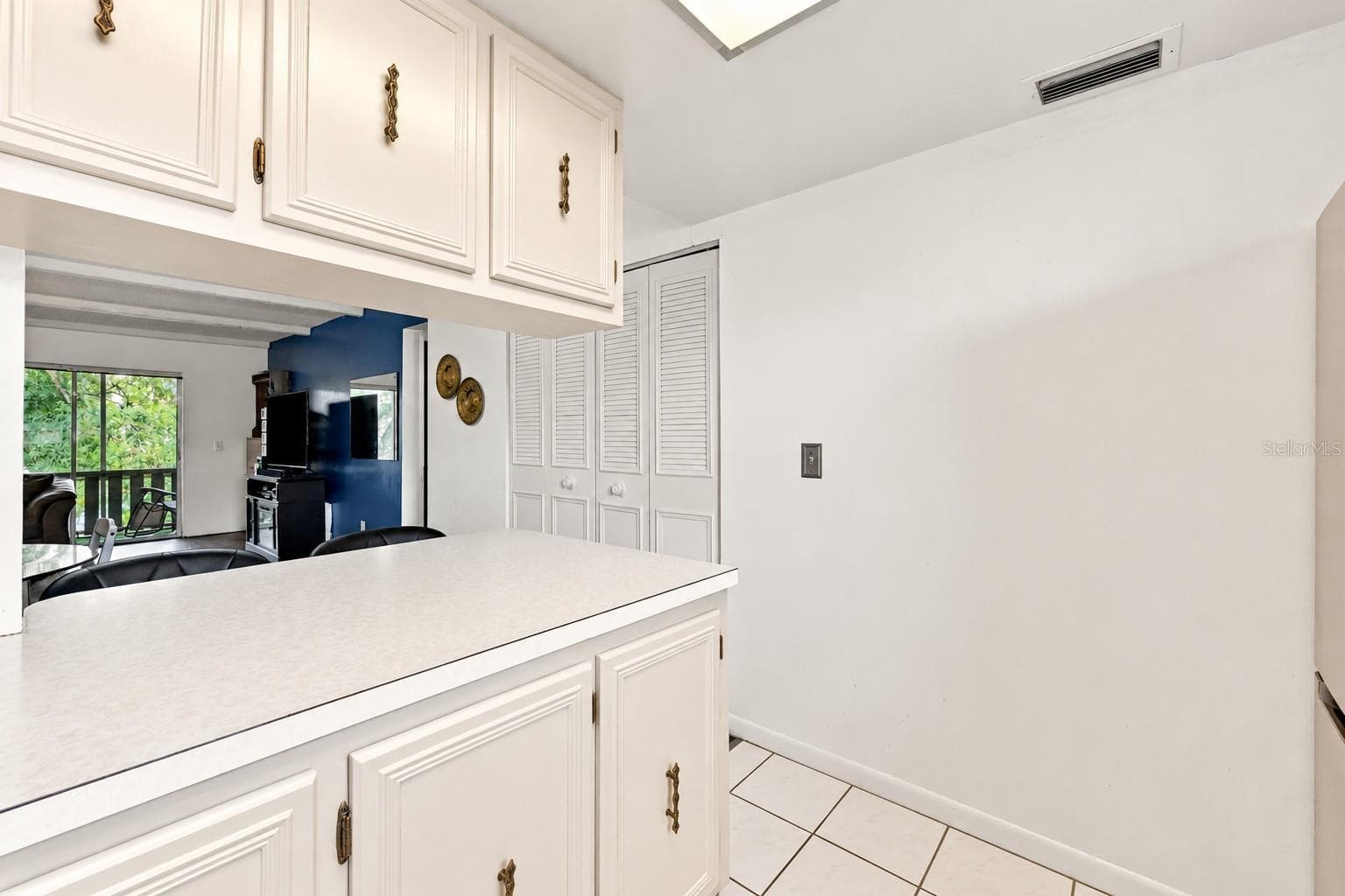 Condominium at 4745 AVON CT #4745, ST CLOUD, photo 10 of 44