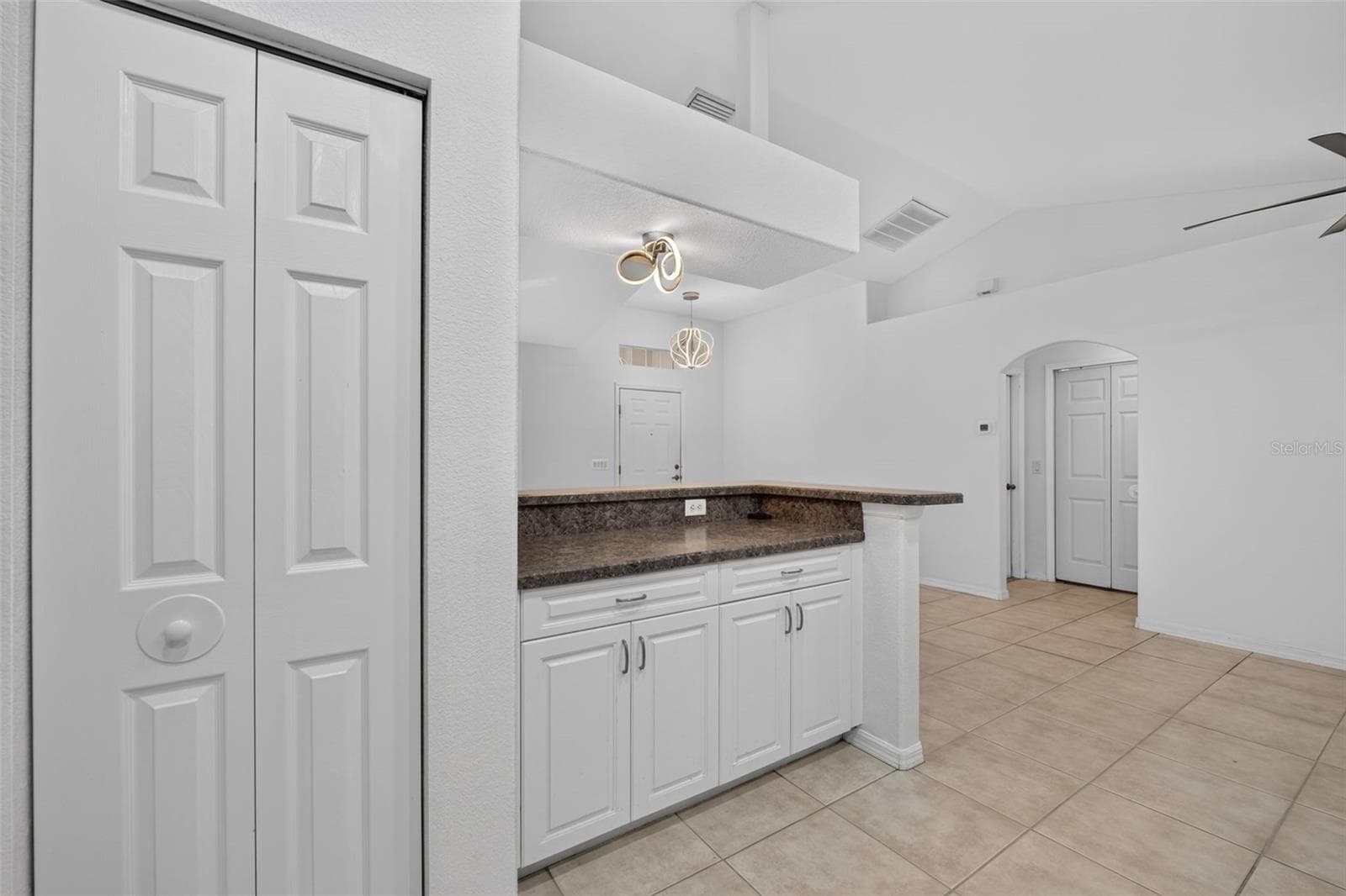 Kitchen - Work counter/Breakfast Bar - 2184 ONONDAGA LN, PUNTA GORDA