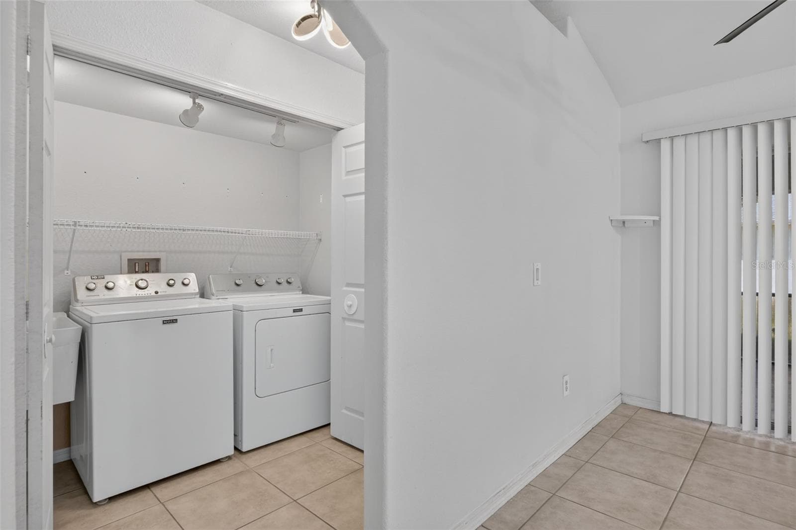 Interior Laundry Closet - 2184 ONONDAGA LN, PUNTA GORDA