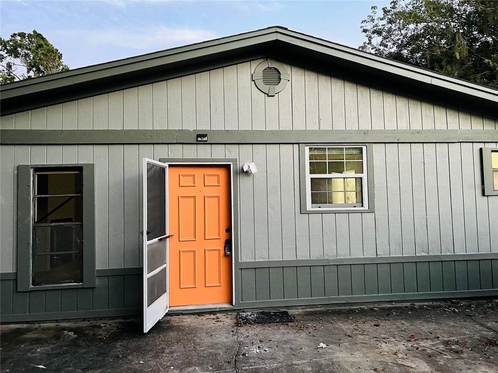 Single Family Residence at 7925 NAPOLEON ST, ORLANDO, photo 3 of 31