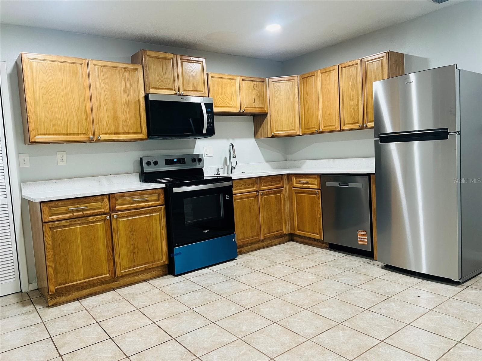 Single Family Residence at 7925 NAPOLEON ST, ORLANDO, photo 9 of 31