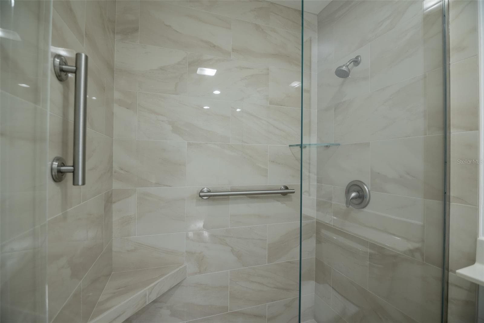 Primary bathroom. - 8876 ESTEPONA CT, SARASOTA