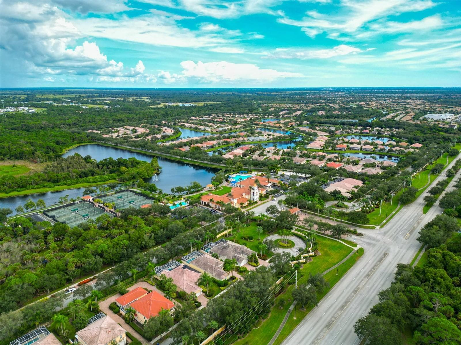 Villa at 8876 ESTEPONA CT, SARASOTA, photo 83 of 85
