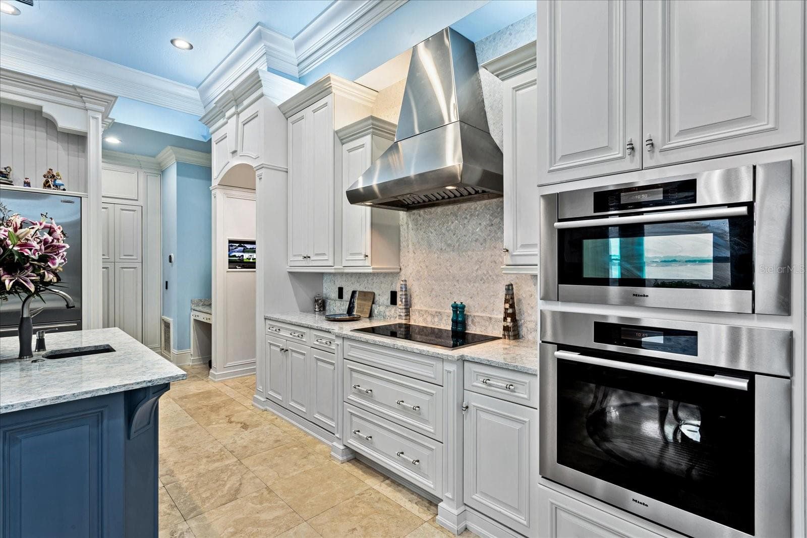 Single Family Residence at 7500 DAETWYLER DR, BELLE ISLE, photo 40 of 110