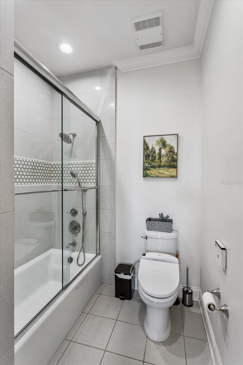 Single Family Residence at 7500 DAETWYLER DR, BELLE ISLE, photo 75 of 110