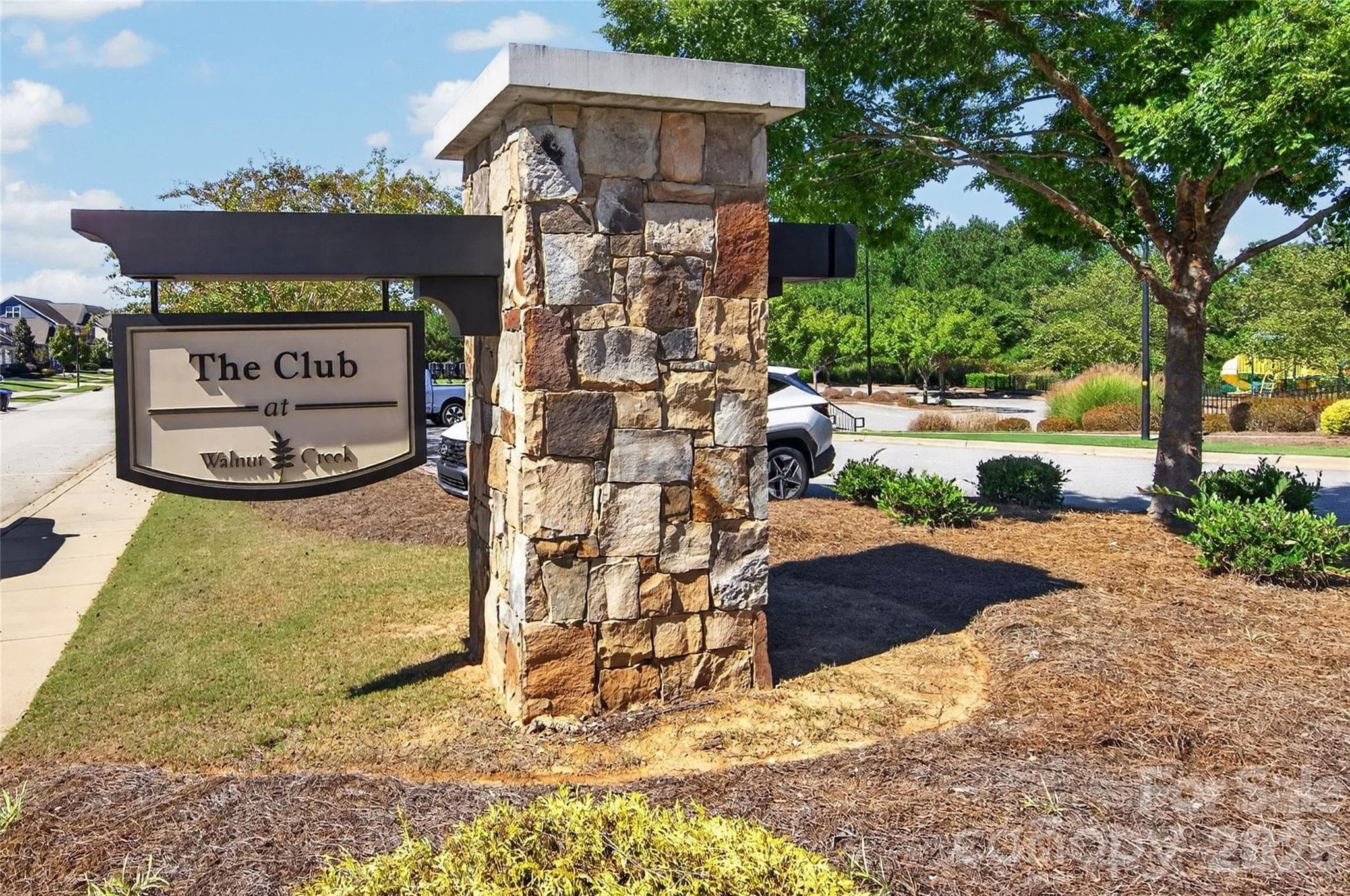 Resort Style Amenities - 234 Fordham Court, Lancaster
