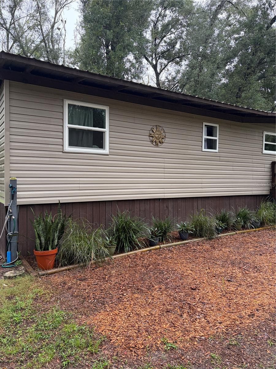 Mobile Home at 6401 SUNNYSIDE RANCH RD, BROOKSVILLE, photo 5 of 74
