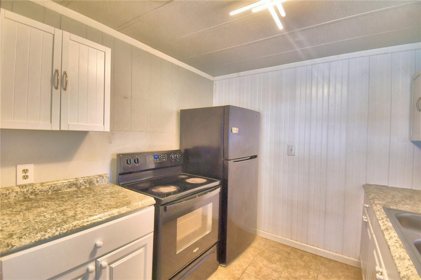 Kitcken - 217 GROVE RIDGE DR, WINTER HAVEN