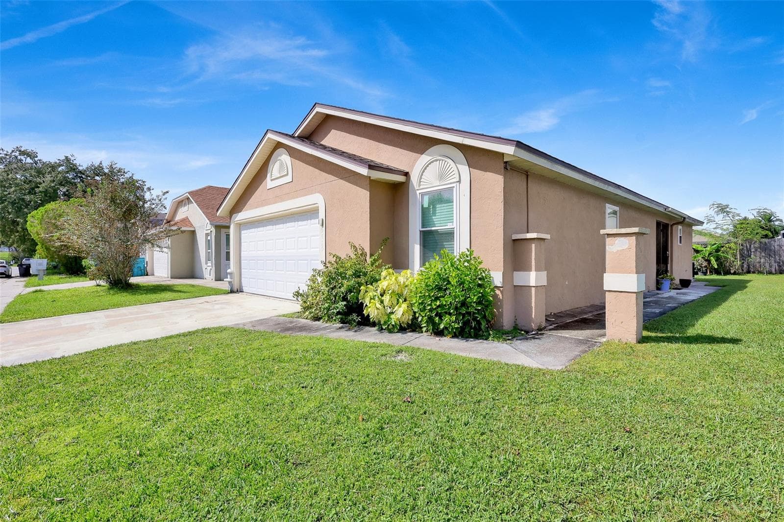 Single Family Residence at 5415 TIMBERCHASE CT, ORLANDO, photo 2 of 24
