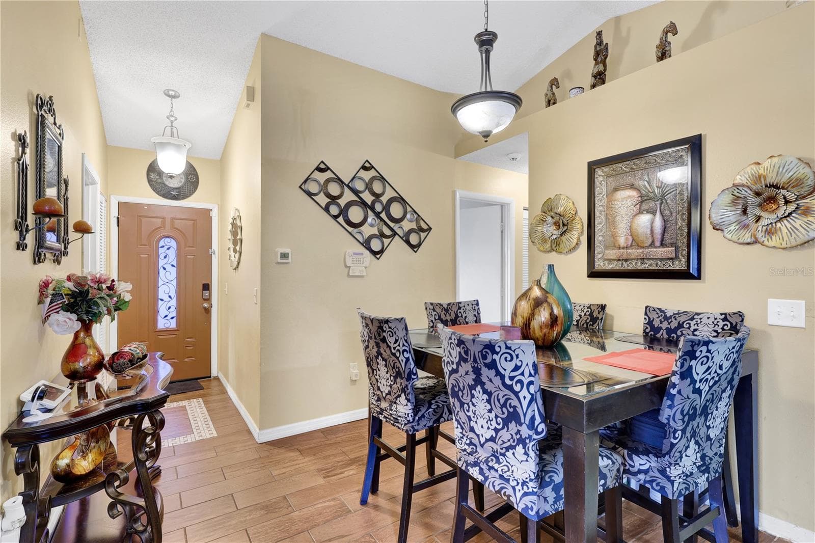 Single Family Residence at 5415 TIMBERCHASE CT, ORLANDO, photo 4 of 24