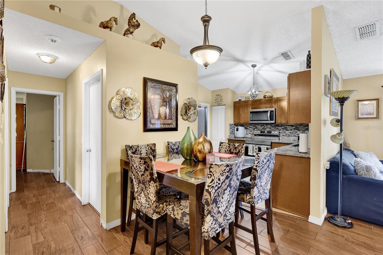 Single Family Residence at 5415 TIMBERCHASE CT, ORLANDO, photo 11 of 24