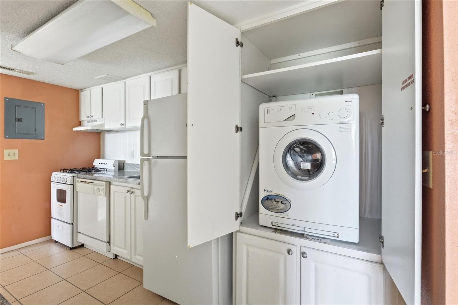 Condominium at 115 OYSTER BAY CIR #360, ALTAMONTE SPRINGS, photo 16 of 45