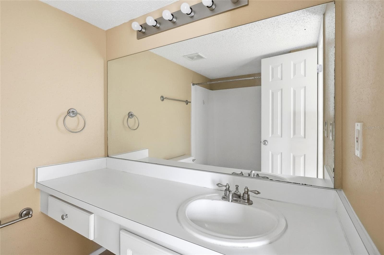 Condominium at 115 OYSTER BAY CIR #360, ALTAMONTE SPRINGS, photo 20 of 45