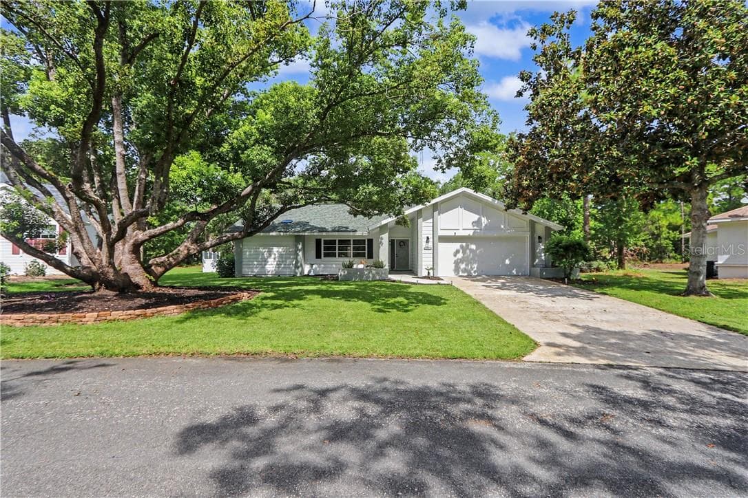 Single Family Residence at 10 Colubrina CT, HOMOSASSA FL 34446, Homosassa, photo 2 of 59