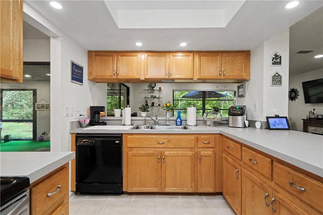 Single Family Residence at 10 Colubrina CT, HOMOSASSA FL 34446, Homosassa, photo 14 of 59