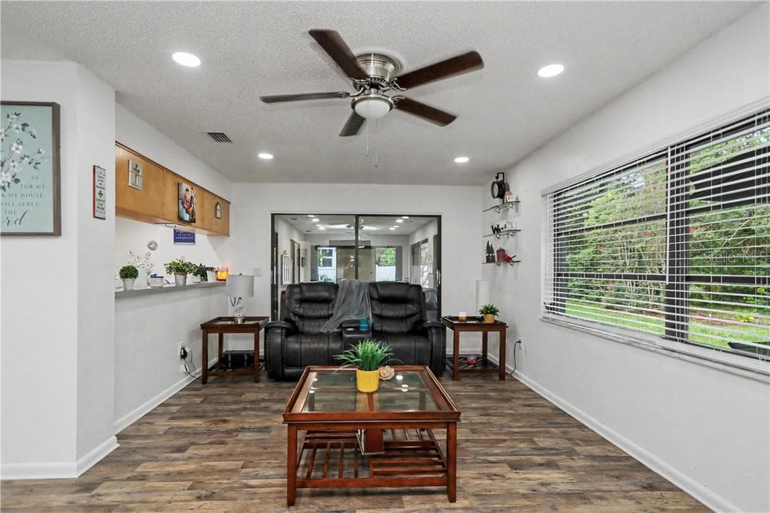 Single Family Residence at 10 Colubrina CT, HOMOSASSA FL 34446, Homosassa, photo 17 of 59