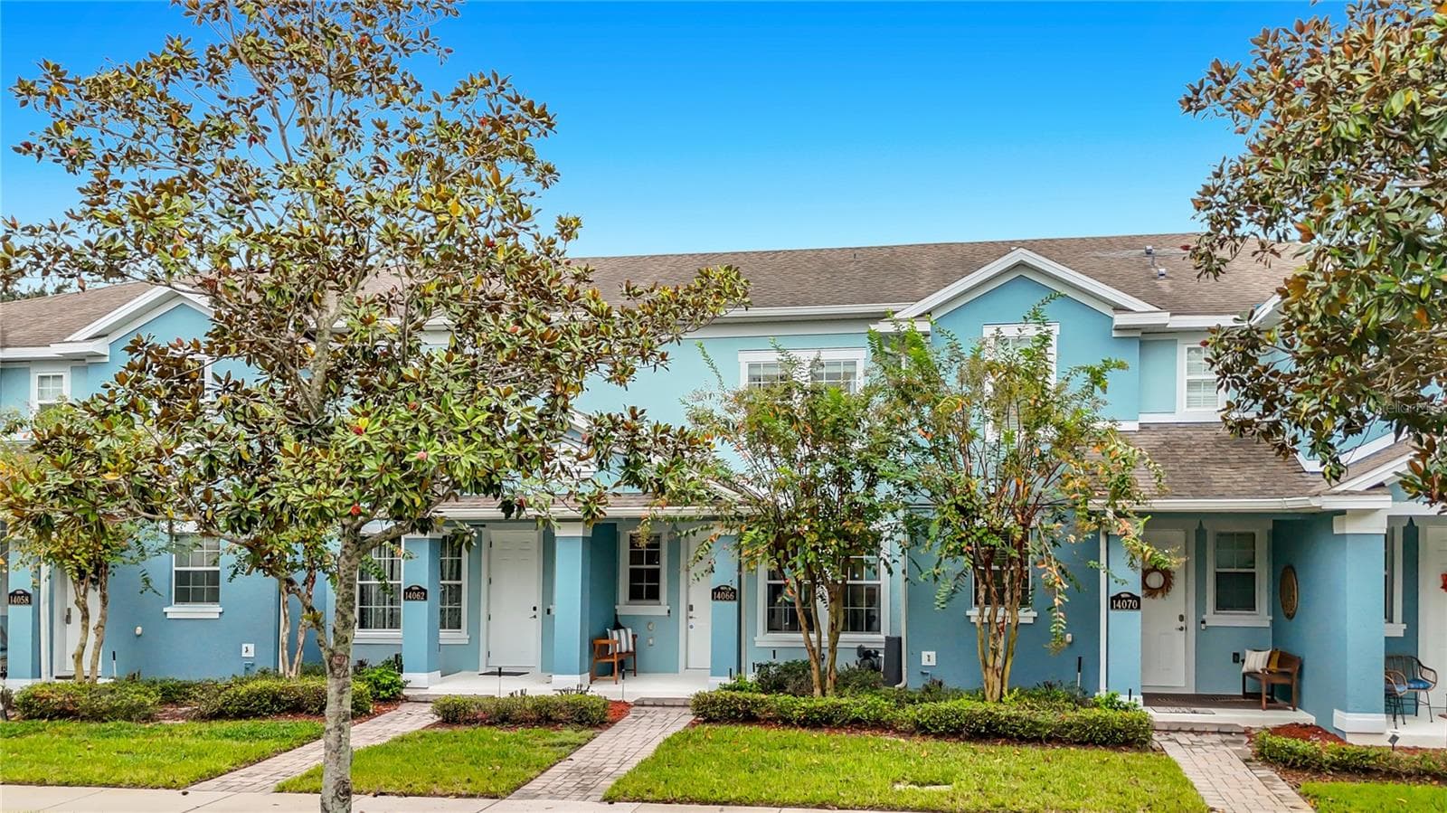 Townhouse at 14066 AVENUE OF THE GROVES, WINTER GARDEN, photo 2 of 54