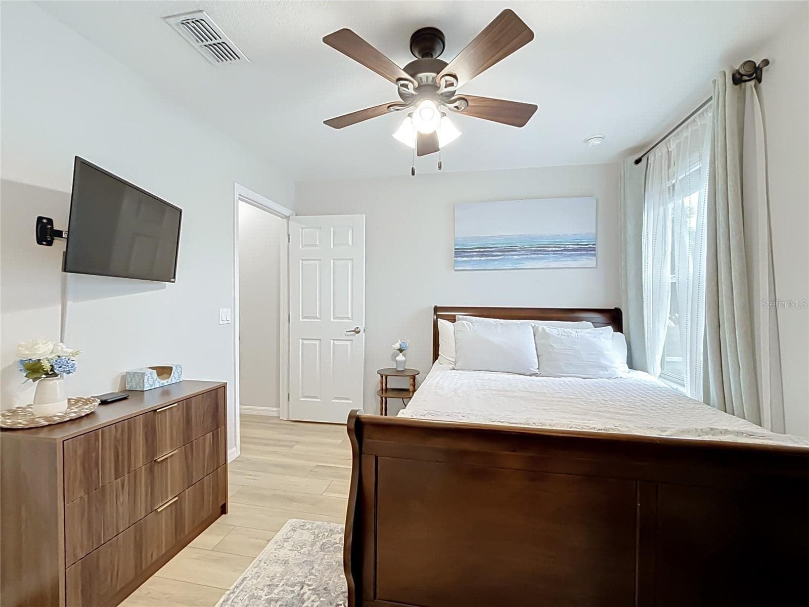 Townhouse at 14066 AVENUE OF THE GROVES, WINTER GARDEN, photo 30 of 54