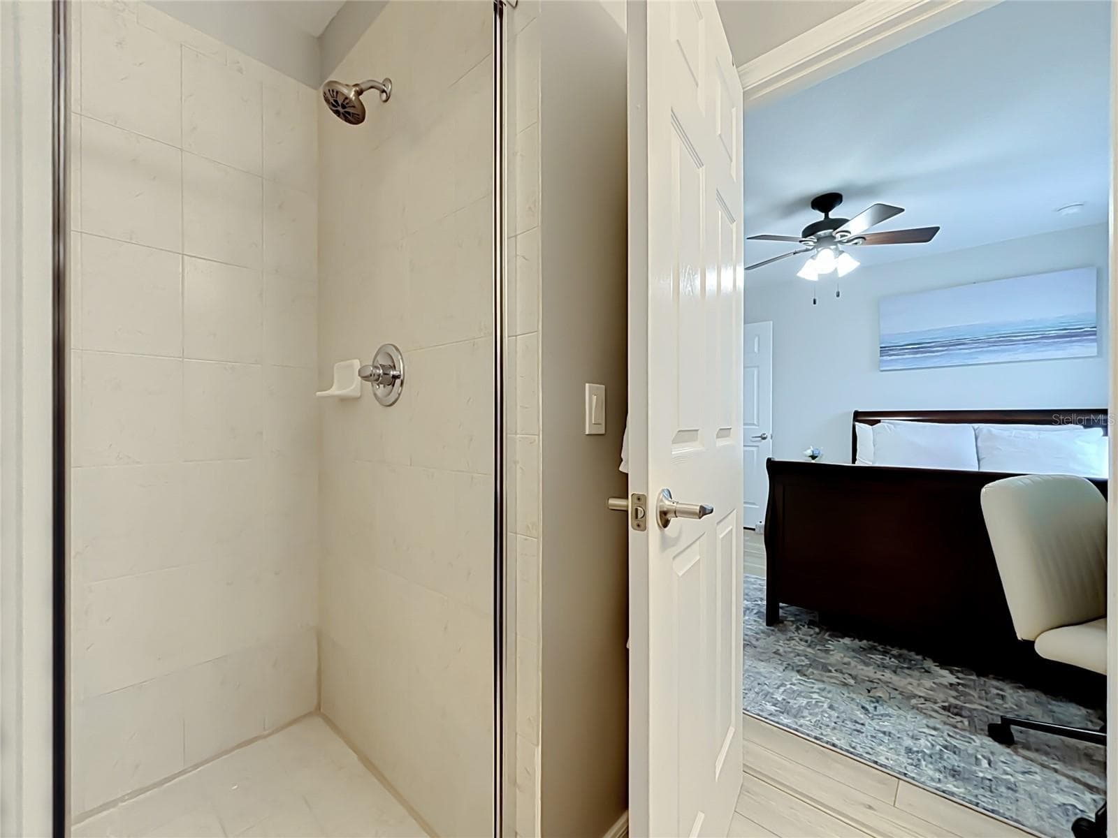 Townhouse at 14066 AVENUE OF THE GROVES, WINTER GARDEN, photo 32 of 54