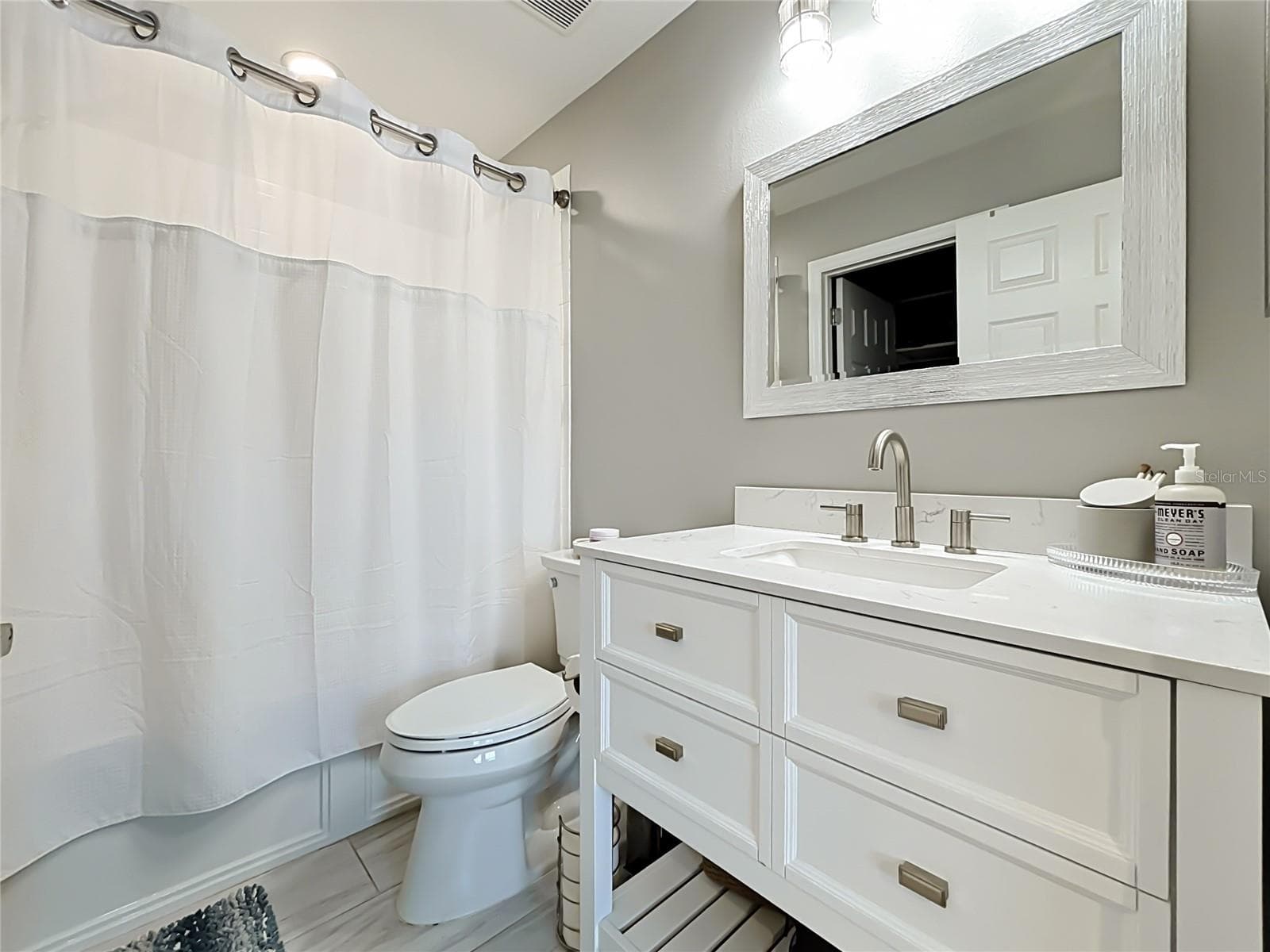 Townhouse at 14066 AVENUE OF THE GROVES, WINTER GARDEN, photo 36 of 54