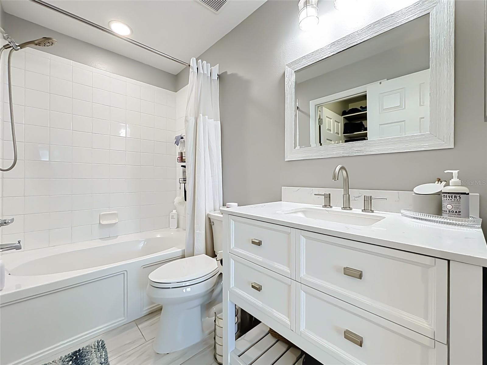 Townhouse at 14066 AVENUE OF THE GROVES, WINTER GARDEN, photo 37 of 54