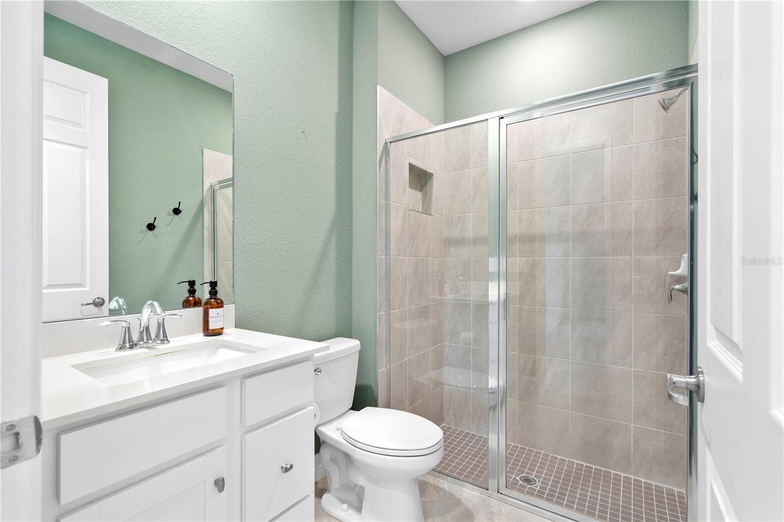 Single Family Residence at 42227 HAMMOCK LN, PUNTA GORDA, photo 6 of 58