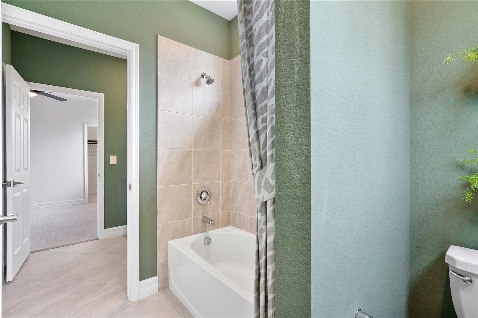 Single Family Residence at 42227 HAMMOCK LN, PUNTA GORDA, photo 32 of 58
