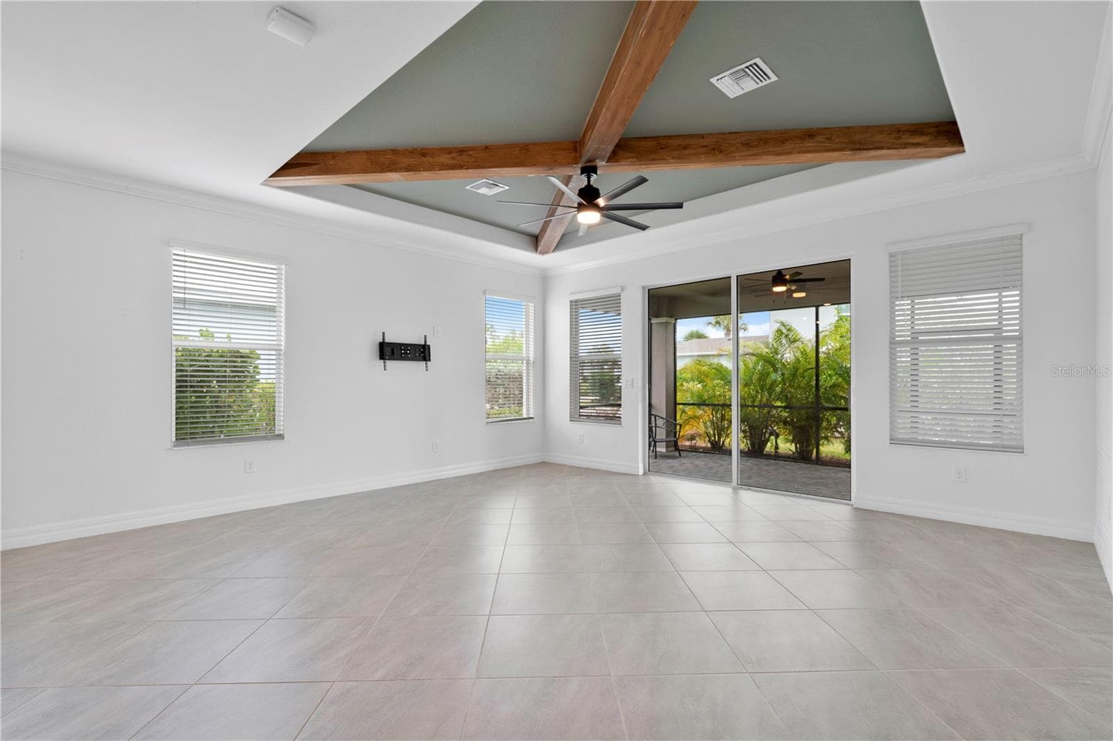 Single Family Residence at 42227 HAMMOCK LN, PUNTA GORDA, photo 35 of 58