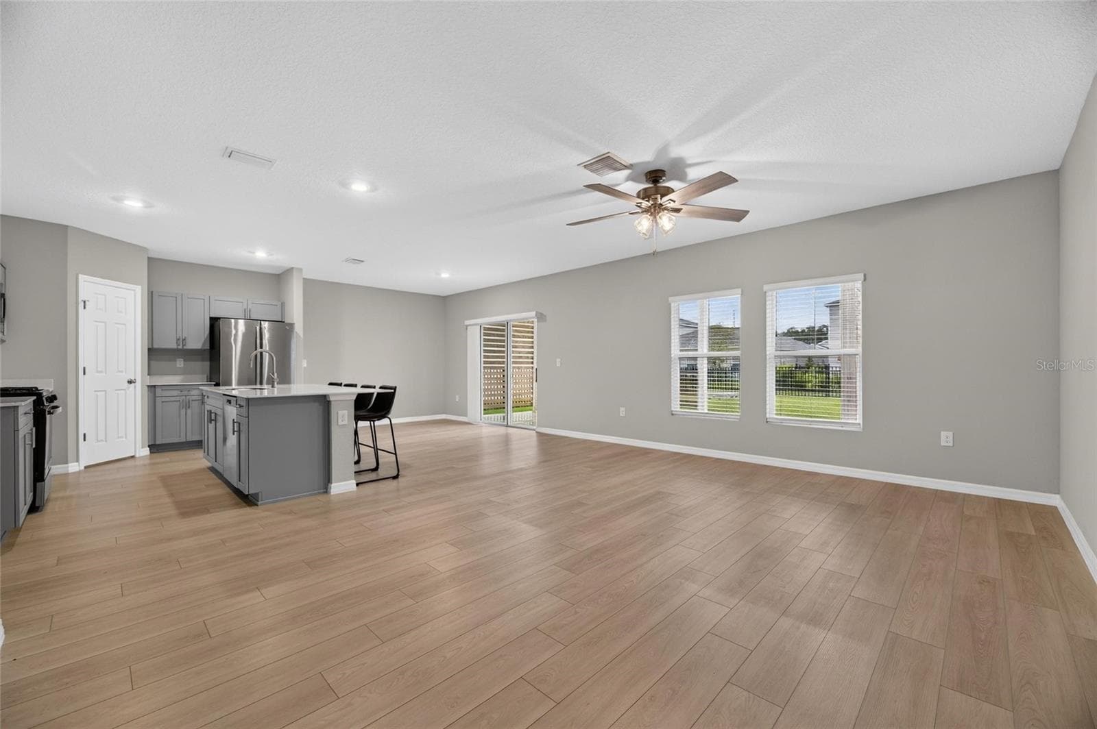 Single Family Residence at 14468 MEADOW BIRD AVE, RIVERVIEW, photo 11 of 73