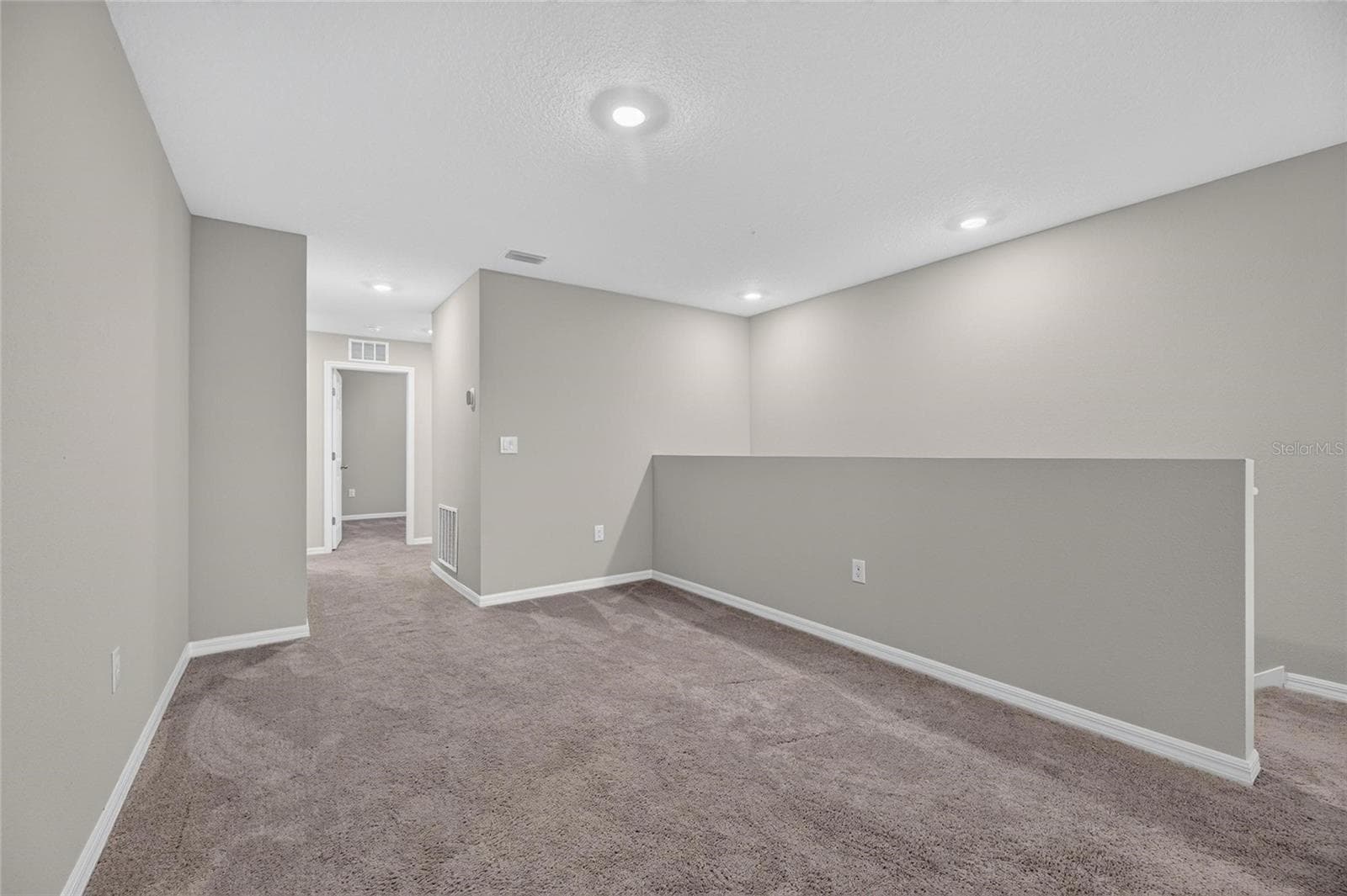 Single Family Residence at 14468 MEADOW BIRD AVE, RIVERVIEW, photo 24 of 73