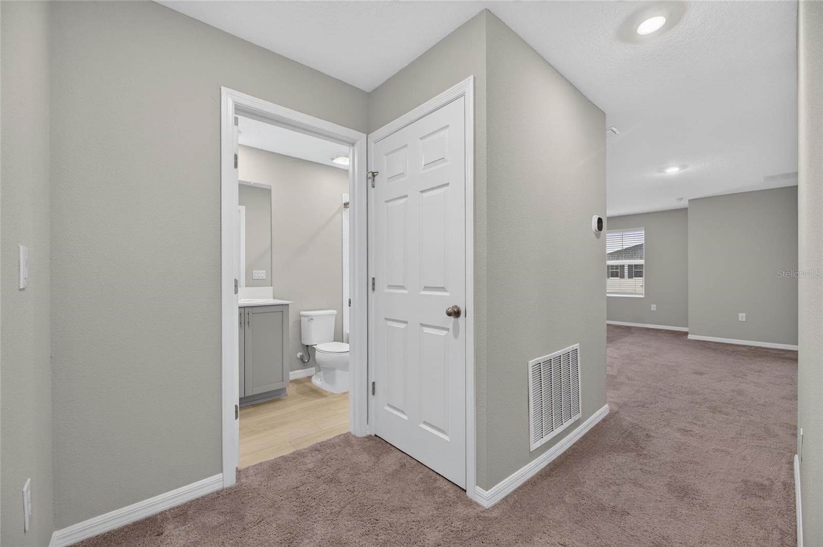 Single Family Residence at 14468 MEADOW BIRD AVE, RIVERVIEW, photo 32 of 73