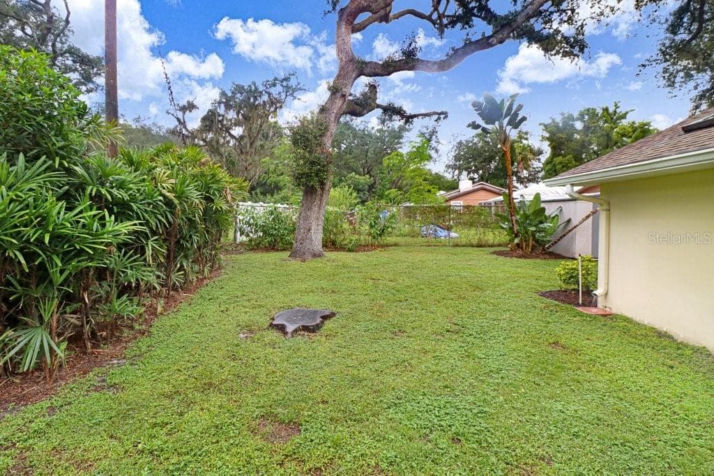 Back Yard - 12108 N 53RD ST, TEMPLE TERRACE