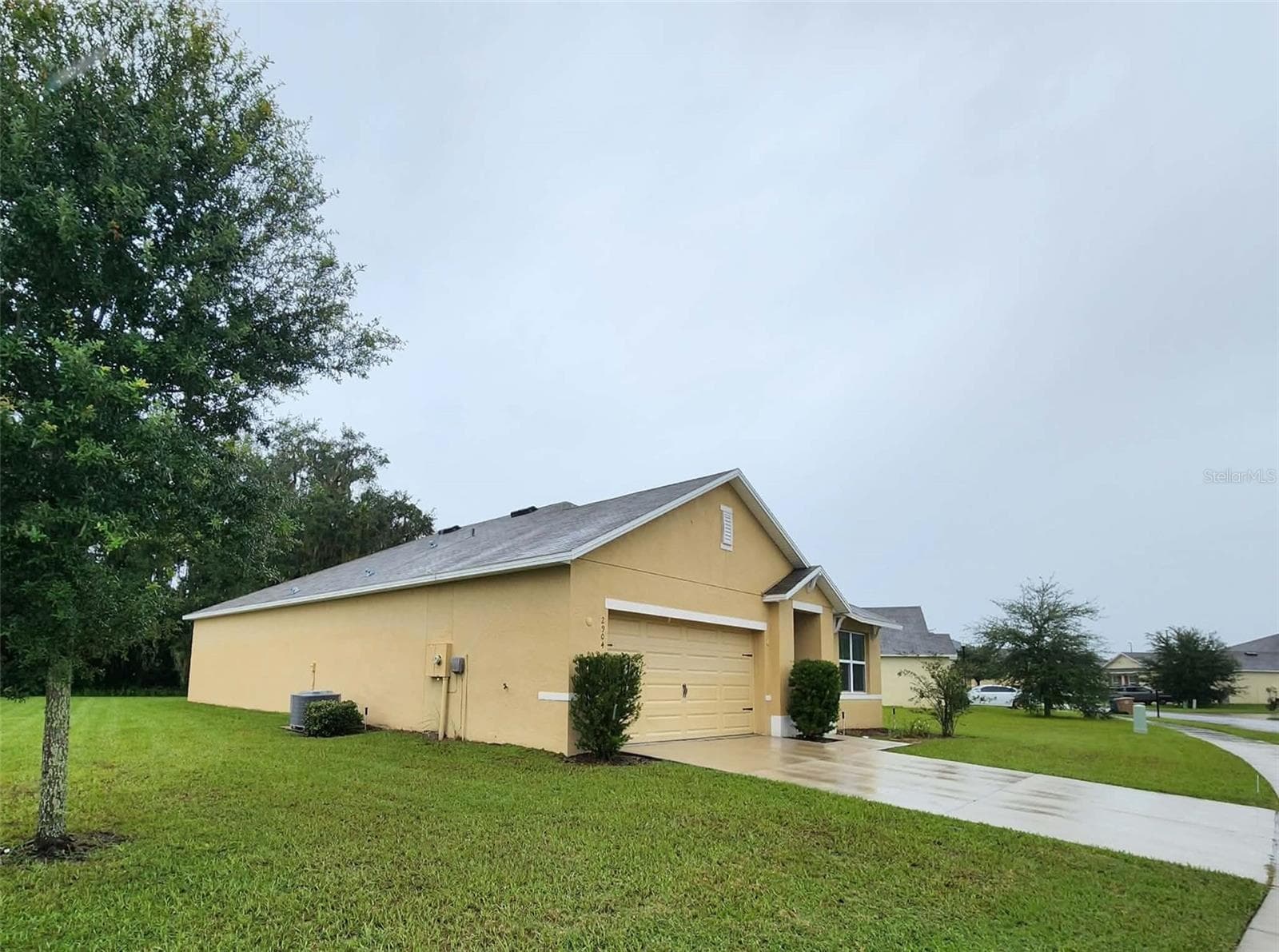 Single Family Residence at 2904 NE 42ND RD, OCALA, photo 7 of 78