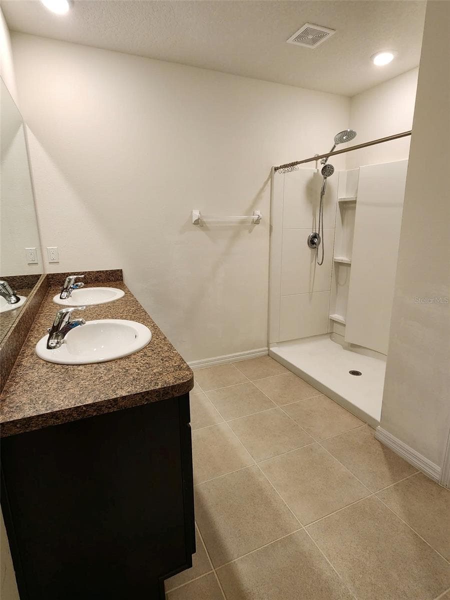 Single Family Residence at 2904 NE 42ND RD, OCALA, photo 65 of 78
