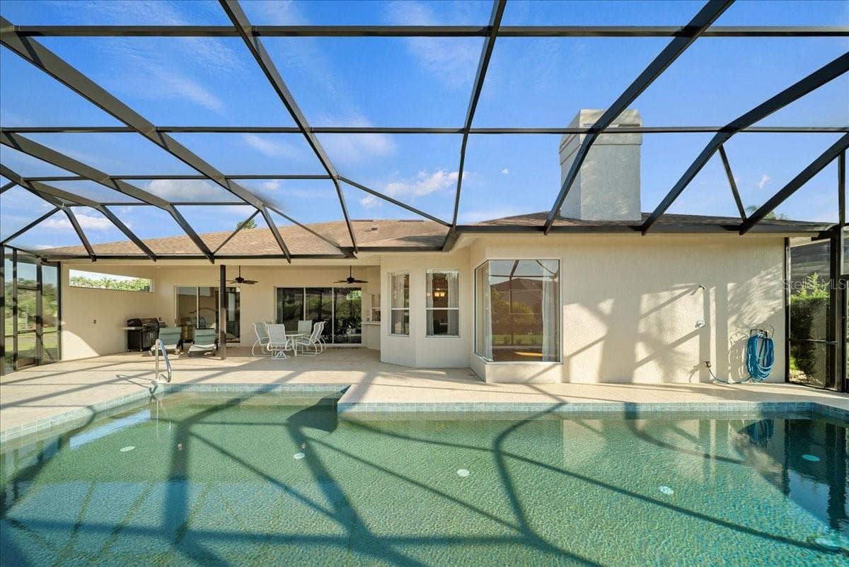 Single Family Residence at 4321 PRESIDENTIAL AVENUE CIR E, BRADENTON, photo 32 of 52