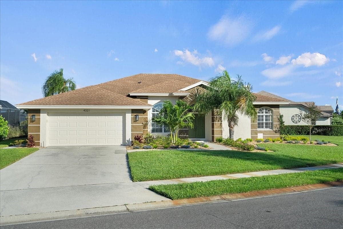 Single Family Residence at 4321 PRESIDENTIAL AVENUE CIR E, BRADENTON, photo 41 of 52