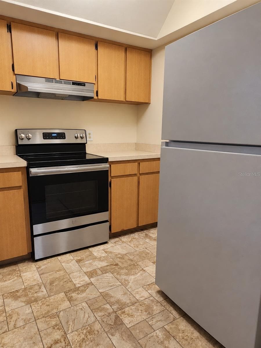 Appliances Included - 580 FAIRWAYS LN #G204, OCALA