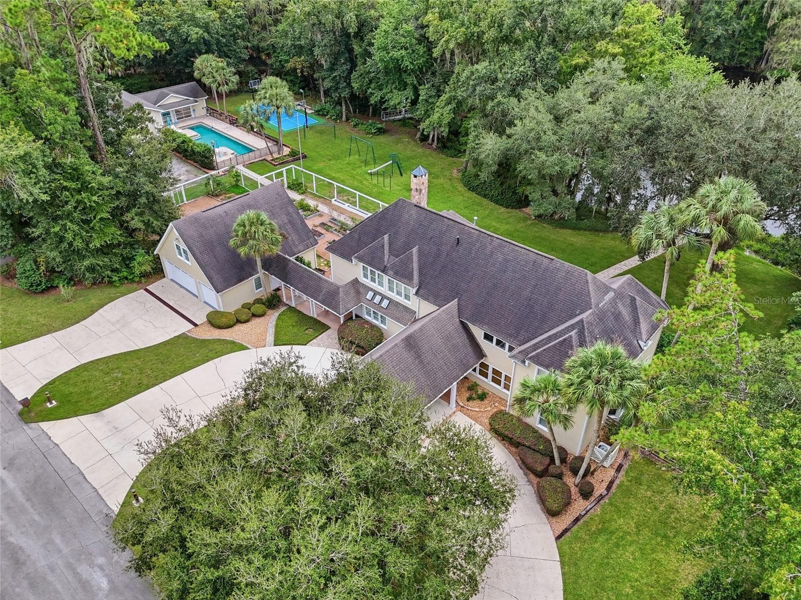 Single Family Residence at 6109 NW 60TH PL, GAINESVILLE, photo 11 of 87