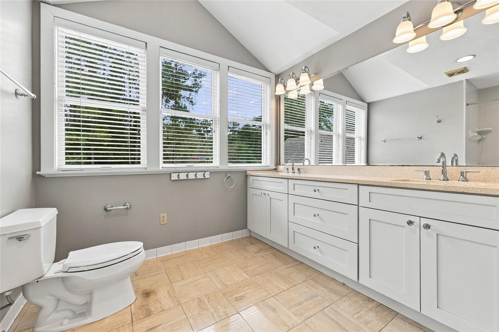 3rd Full Bathroom - 6109 NW 60TH PL, GAINESVILLE