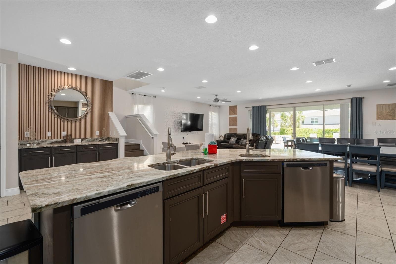 Single Family Residence at 7713 GRABEN ST, KISSIMMEE, photo 38 of 86