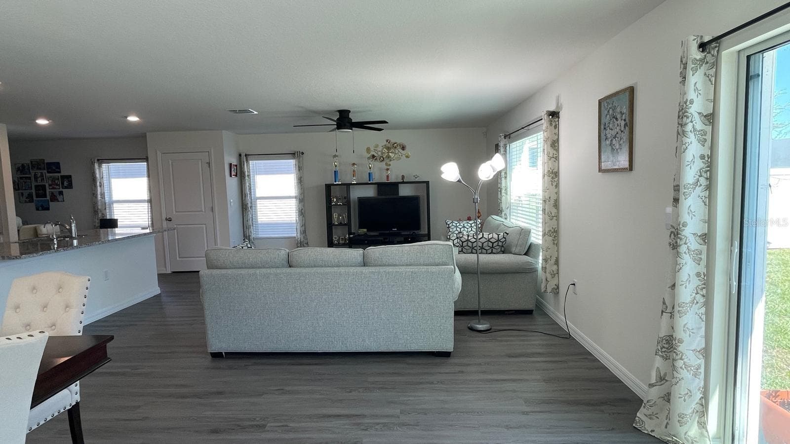 Great Room - 36117 SUNFLOWER HILL DR, ZEPHYRHILLS