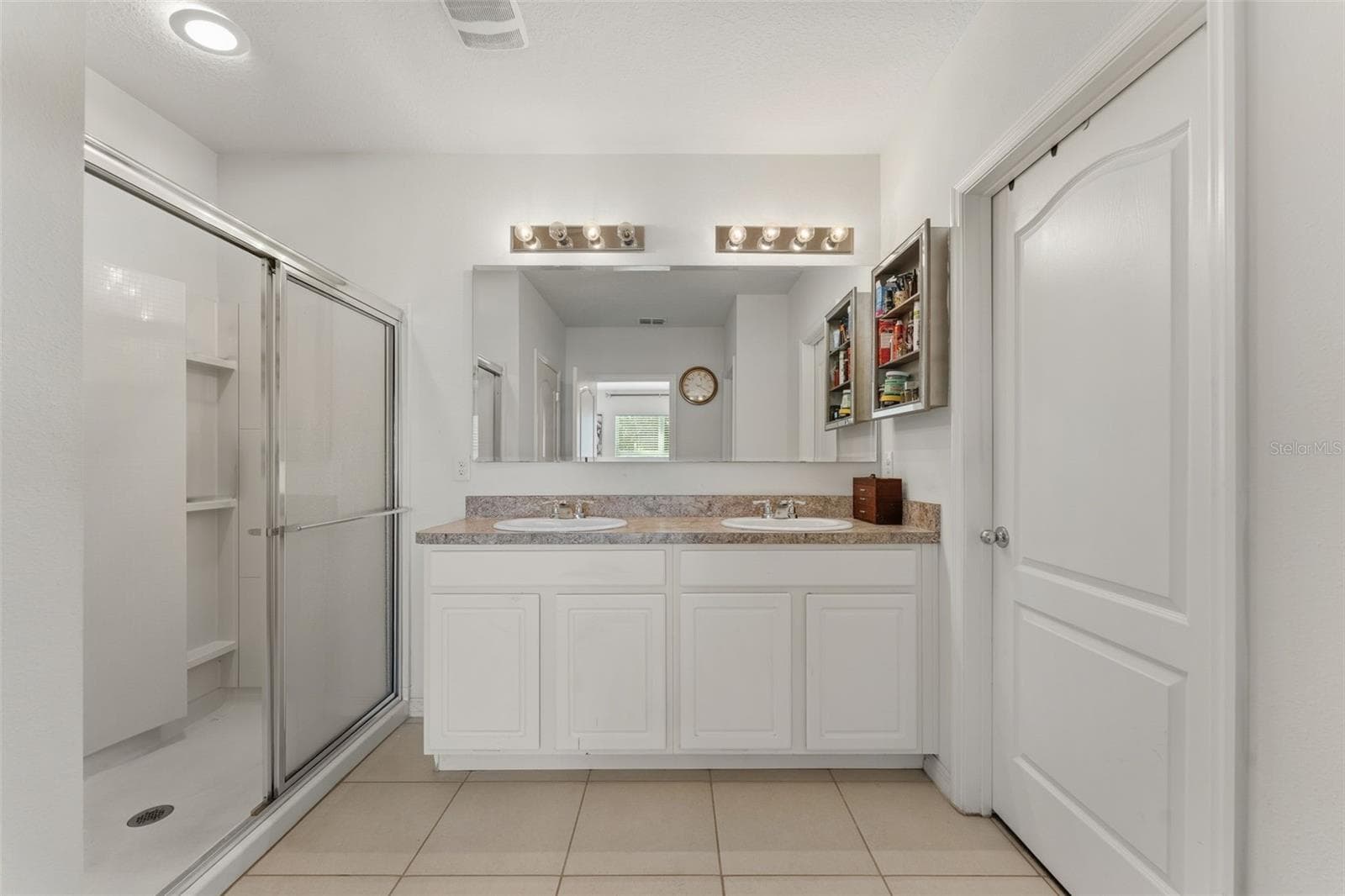 Single Family Residence at 1894 CASSIDY KNOLL DR, KISSIMMEE, photo 22 of 51